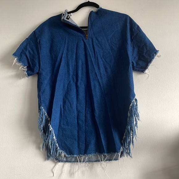 Jeans top /dress over sized tee - Picture 2 of 2